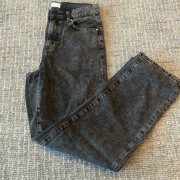 ASOS DESIGN baggy jeans in washed black 30 x 34 - Picture 1 of 8